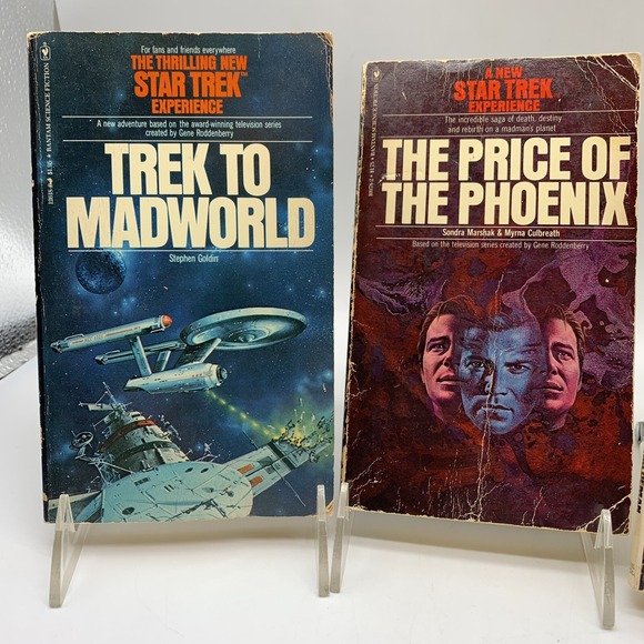 Bantam Star Trek Paperback Books Lot 4 1970s Vulcan Madworld Phoenix World End - Picture 2 of 9